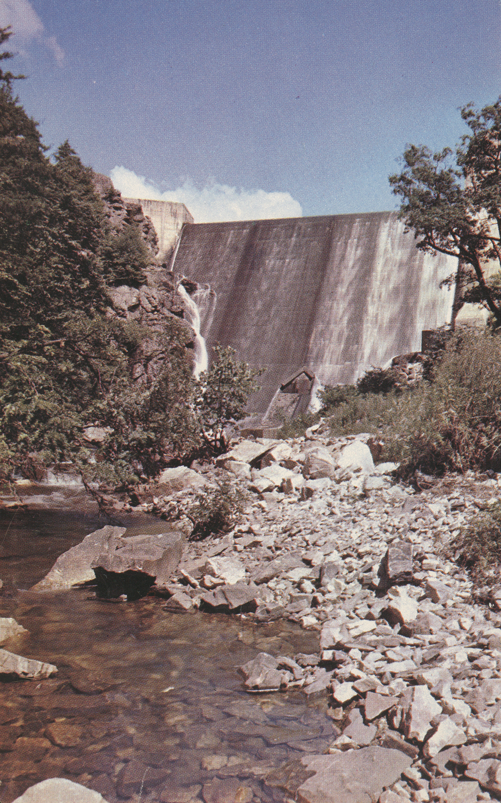 PC 98.2 Carvin’s Cove Spillway.jpg