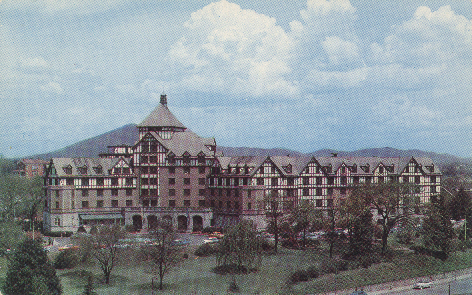 PC 116.835 Hotel Roanoke.jpg