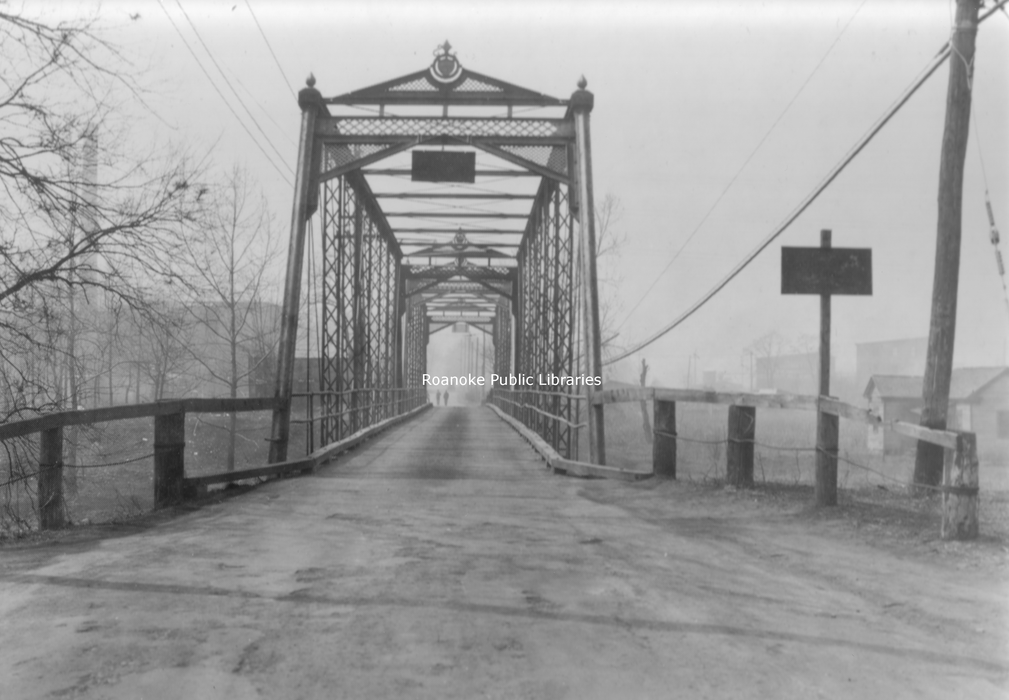 RC36 Norwich Bridge.jpg