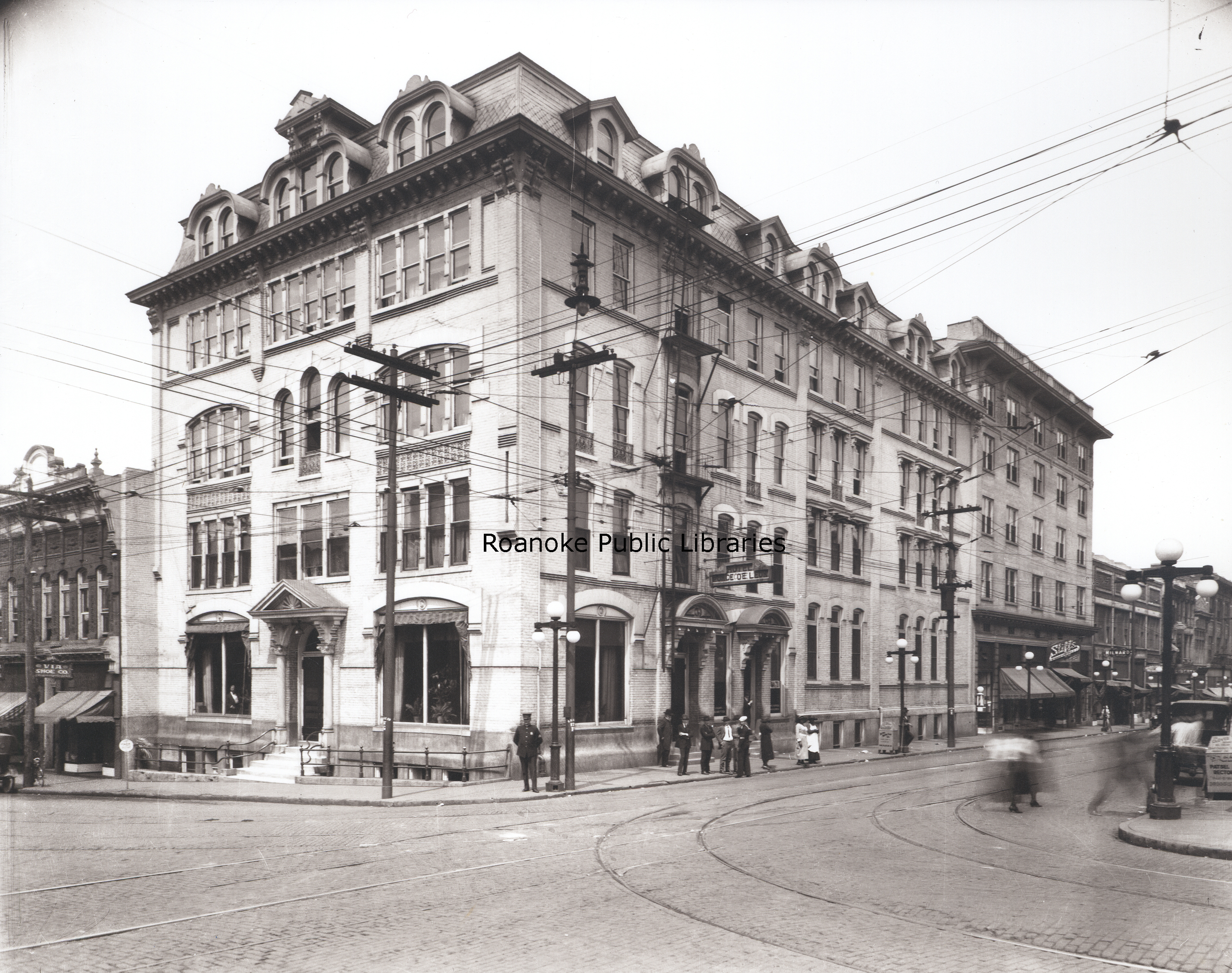 FE069 Ponce de Leon Hotel.jpg