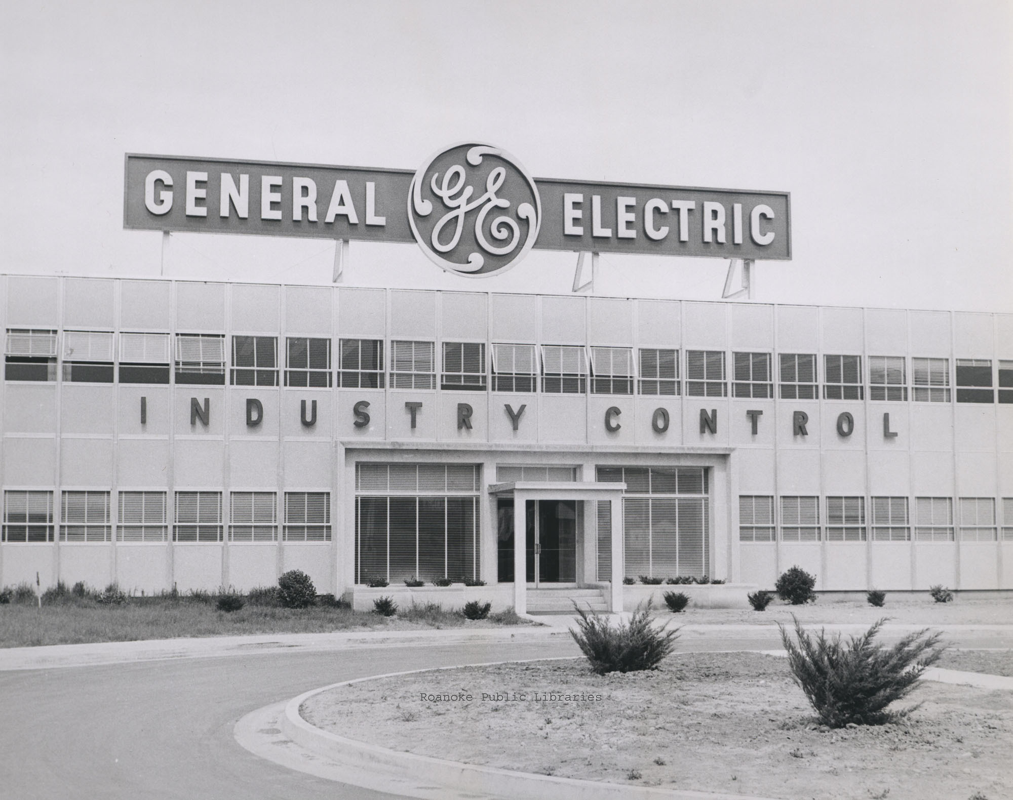 Davis 45.61 General Electric.jpg