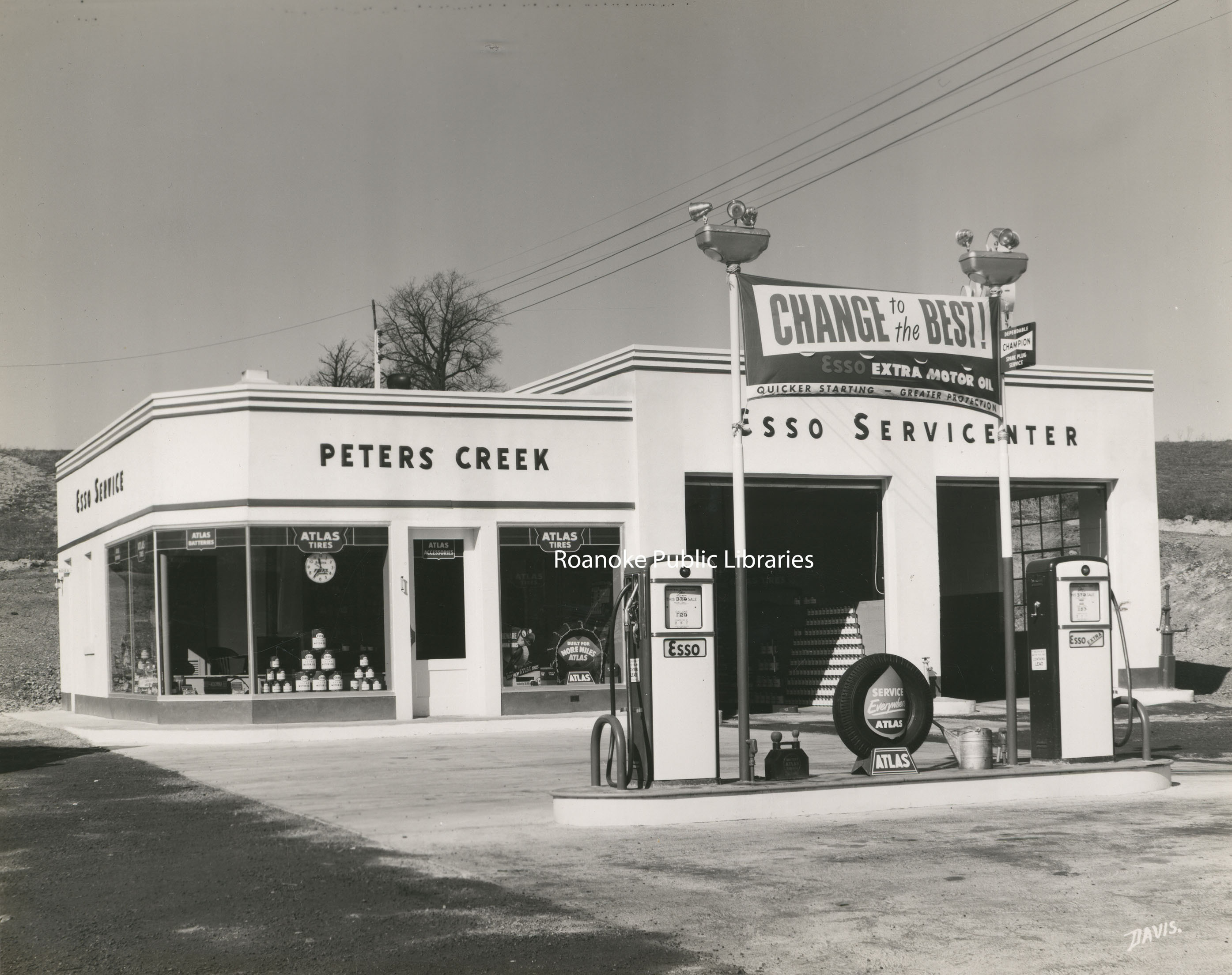 Davis 46.325 Peters Creek Esso.jpg