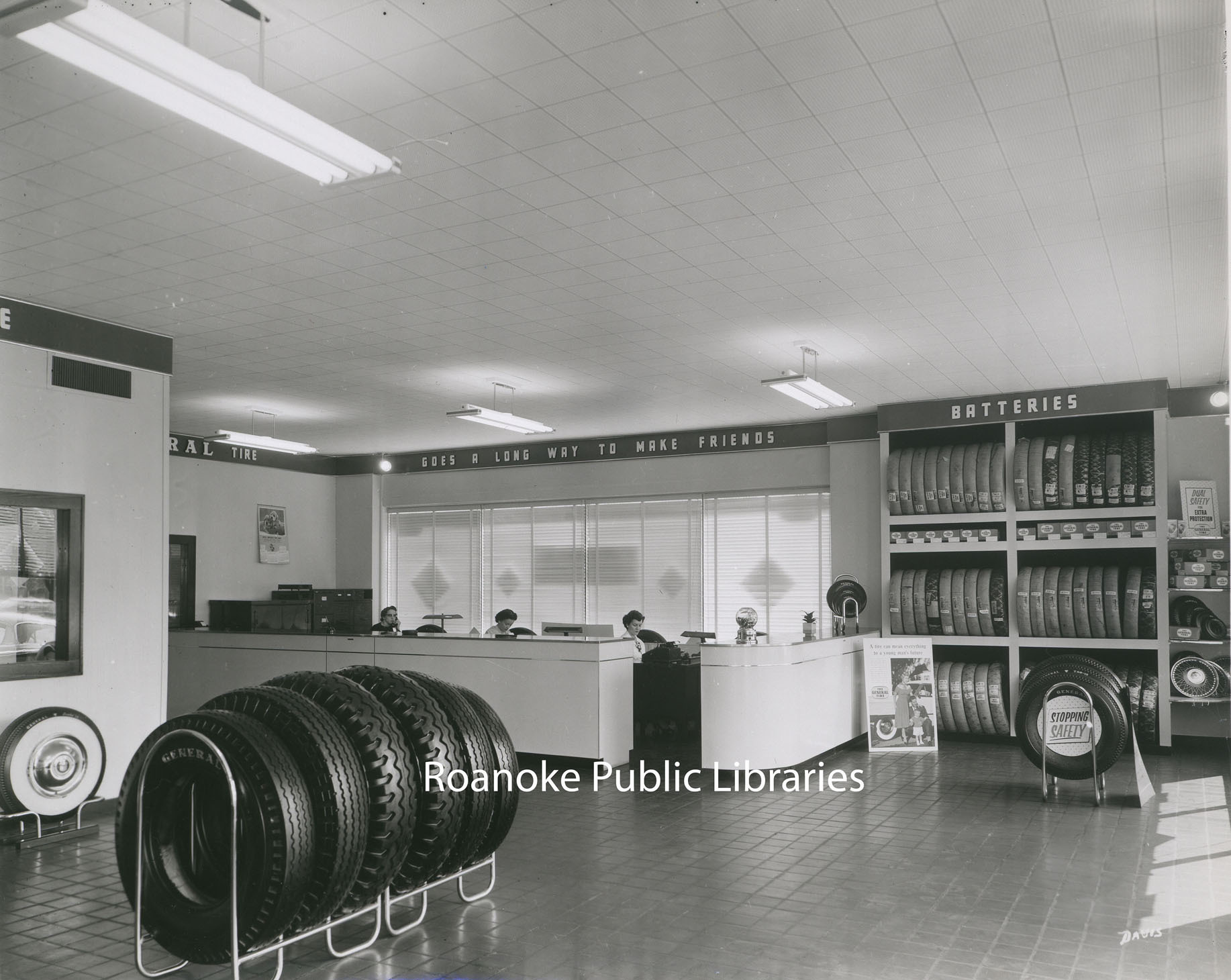 Davis 46.414c Boyle-Swecker Tire Company.jpg