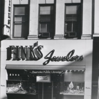 MP 11.1 Fink&#039;s Jewelers