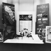 SHH002 Poland Display