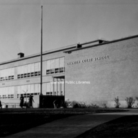 RC32 Grandin Court Elementary.jpg