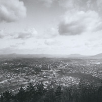 Davis 5.3 Roanoke from Mill Mountain.jpg