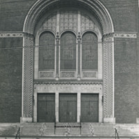 Davis 21.215 First Baptist Church doors.jpg