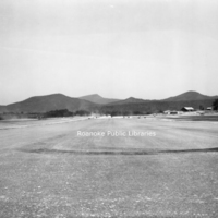 Davis 62.16 Roanoke Municipal Airfield.jpg