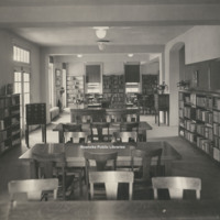 Davis 15.221 Main Library Interior