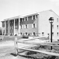 Davis2 19.9c Briarwood Apartments.jpg