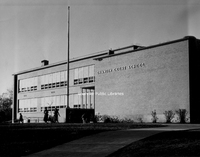 RC32 Grandin Court Elementary.jpg