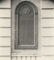 Davis 66.32 Memorial Bridge Plaque.jpg