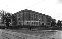 Davis 12.4 Commonwealth Building.jpg