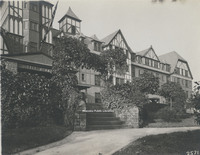 Davis 16.263 Hotel Roanoke.jpg