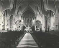 Davis 25.2 St Andrews interior.jpg