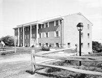 Davis2 19.9c Briarwood Apartments.jpg