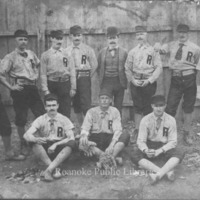 Davis 57.21 Roanoke Baseball Team.jpg