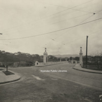 Davis 66.31 Memorial Bridge.jpg