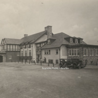 Davis 67.4 Roanoke Country Club.jpg
