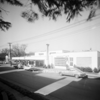 Davis 46.811 Larry Dow Pontiac.jpg