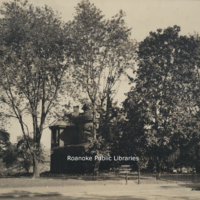 Davis 31.6 Gale House.jpg